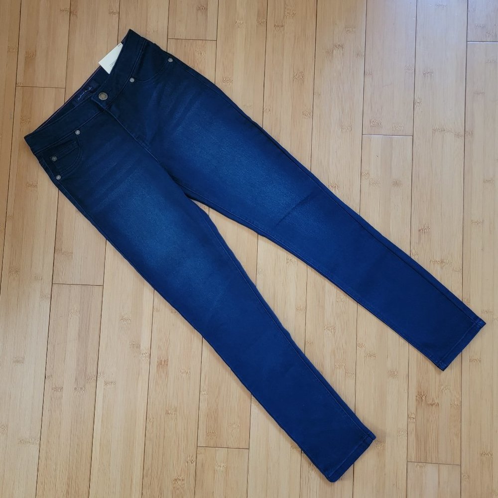 Tommy Hilfiger Girl's Skinny Jean Slim Fit Sits Below Waist INDIGO
